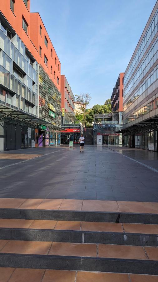 Downtown Fiume, Underground Garage Within The Property Exterior foto