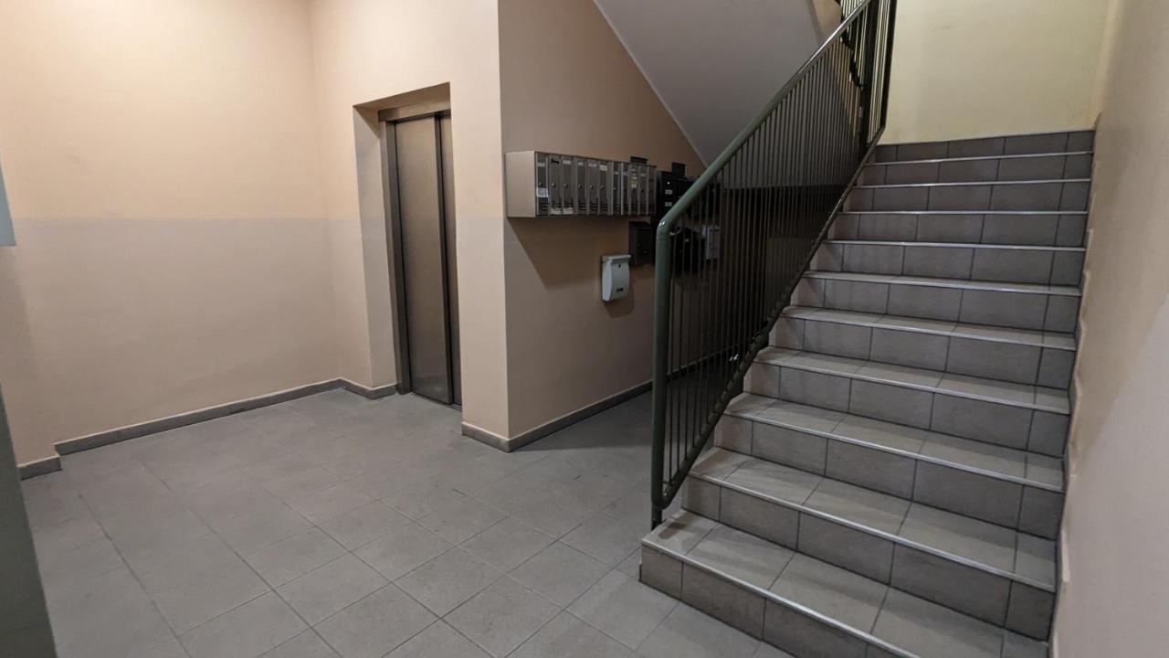 Downtown Fiume, Underground Garage Within The Property Exterior foto