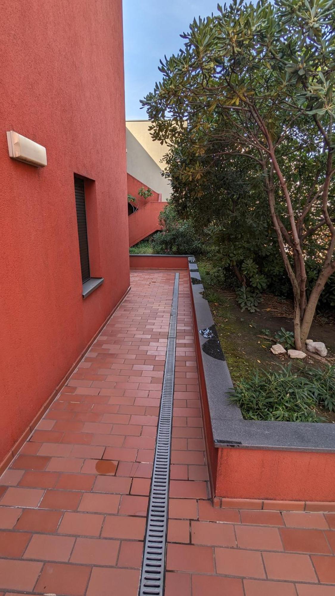 Downtown Fiume, Underground Garage Within The Property Exterior foto